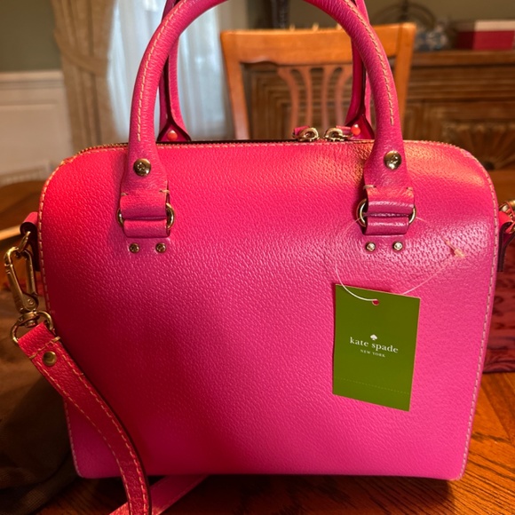 Kate Spade fuchsia purse - Picture 3 of 7